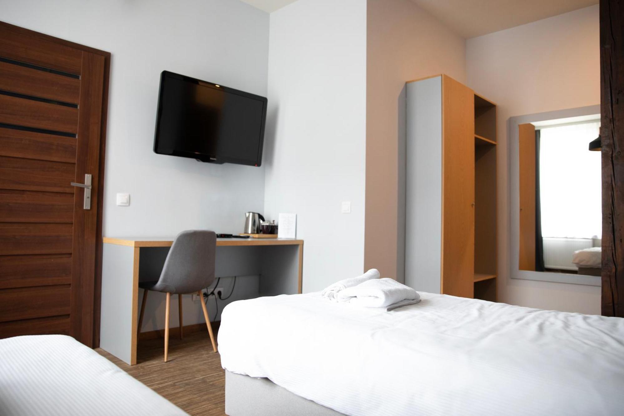 Adler Bed&Breakfast Apartment วูดช์ ภายนอก รูปภาพ