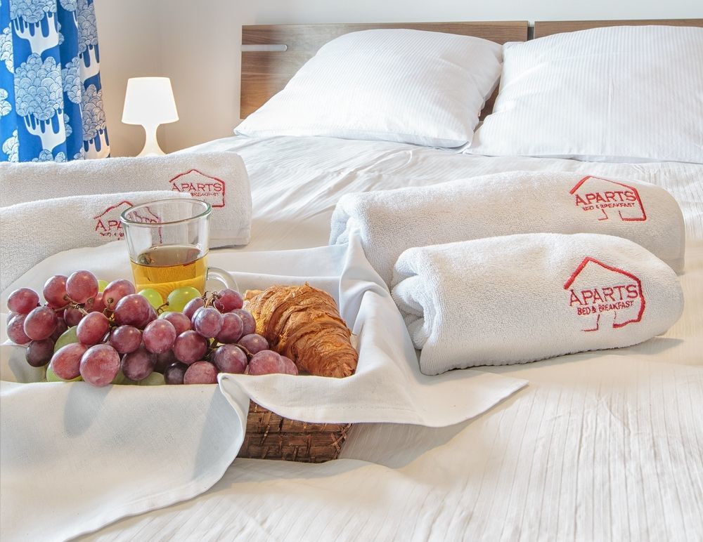Adler Bed&Breakfast Apartment วูดช์ ภายนอก รูปภาพ