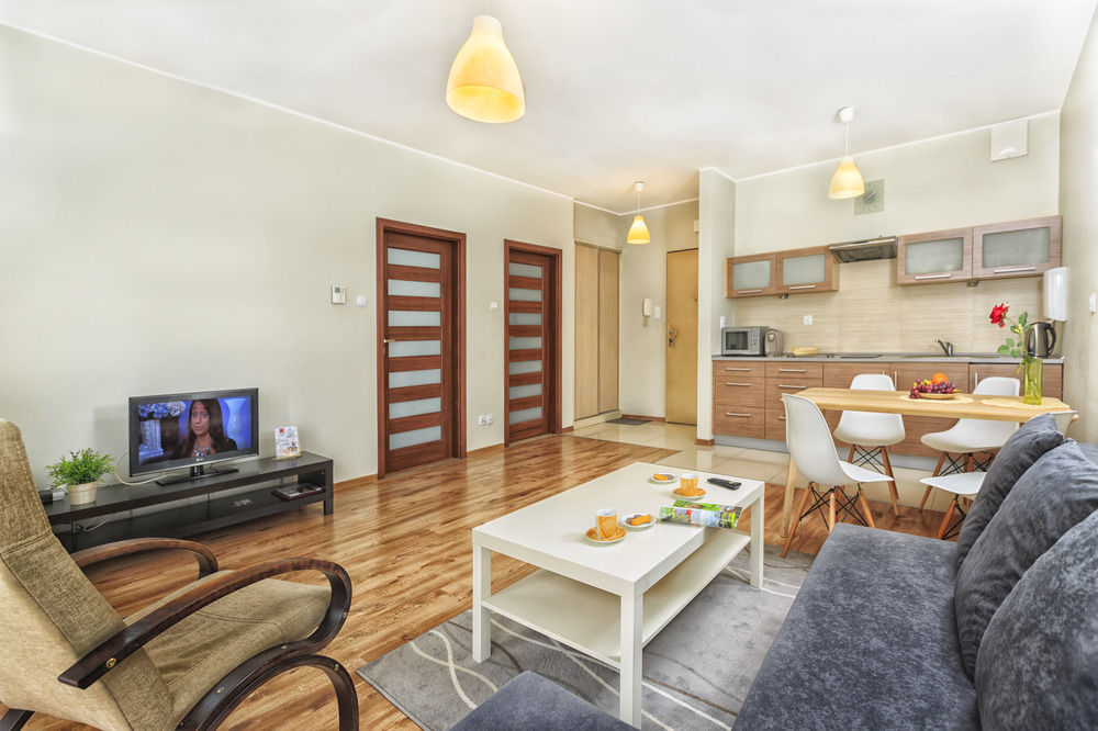 Adler Bed&Breakfast Apartment วูดช์ ภายนอก รูปภาพ