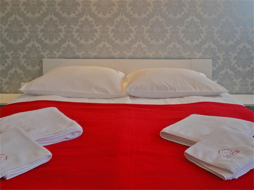 Adler Bed&Breakfast Apartment วูดช์ ภายนอก รูปภาพ
